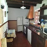 Don Camino, * Villalcazar de Sirga