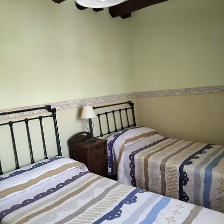 Don Camino, * Villalcázar de Sirga